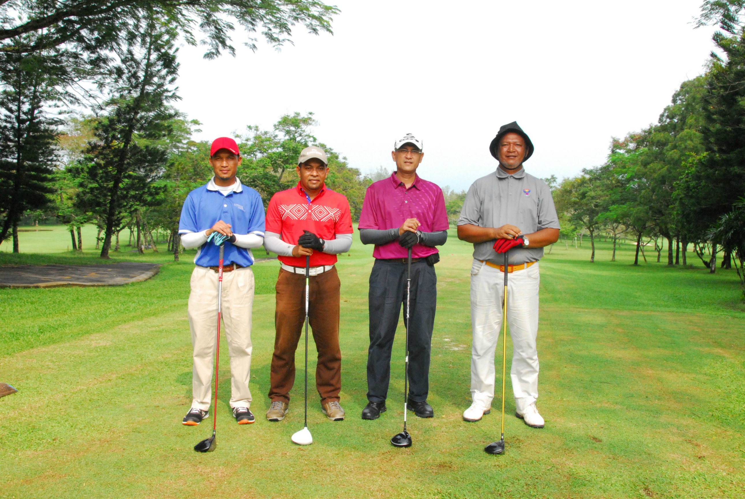 PRO15 157 GOLF DSC 0348.JPG